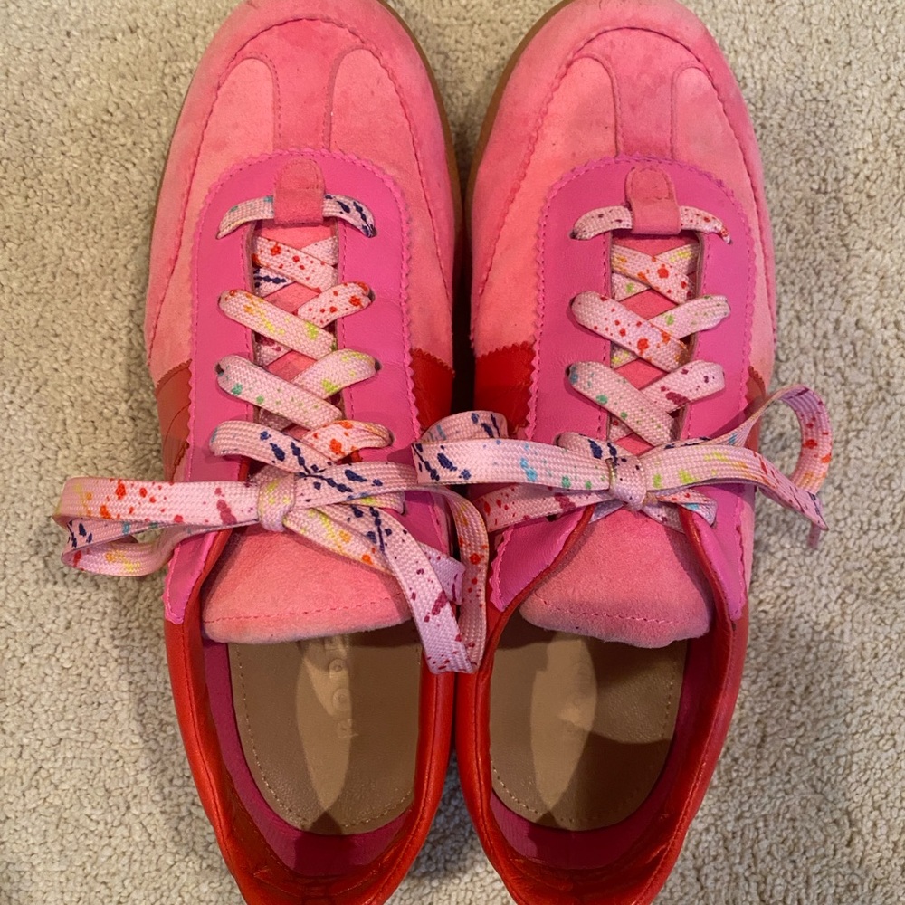 Pink and Red Women's Sneakers - Picture 3 of 7
